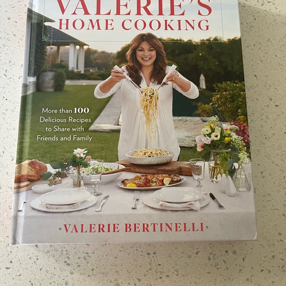 Valerie Bertinelli's Home Cooking Cookbook - Red and Green Cover